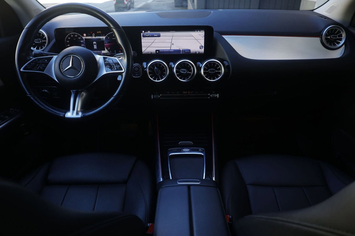 Mercedes-Benz GLA SUV 200 d AMG Line Premium Plus 4matic auto (2)