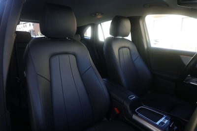 Mercedes-Benz GLA SUV 200 d AMG Line Premium Plus 4matic auto (6)