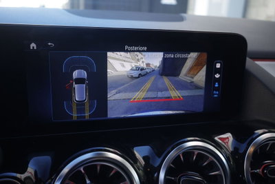 Mercedes-Benz GLA SUV 200 d AMG Line Premium Plus 4matic auto (8)