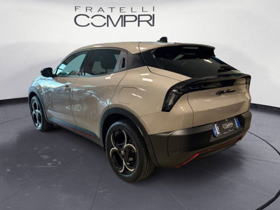 Alfa Romeo Junior 1.2 ibrida Speciale 145cv edct6 (4)