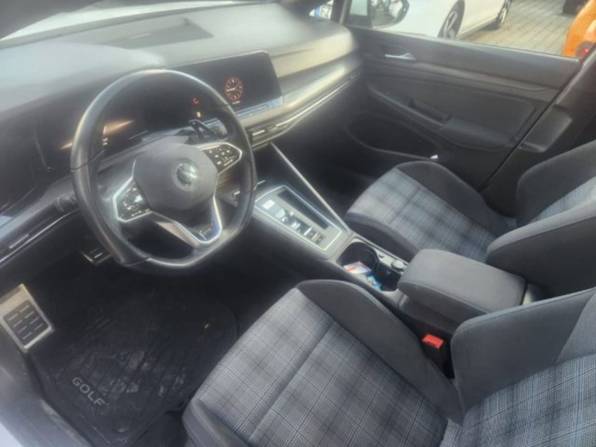 Volkswagen Golf 1.4 GTE DSG Plug-In Hybrid (10)