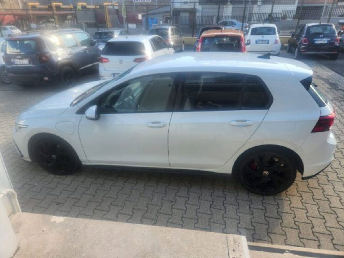 Volkswagen Golf 1.4 GTE DSG Plug-In Hybrid (5)