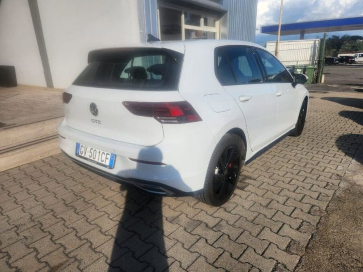 Volkswagen Golf 1.4 GTE DSG Plug-In Hybrid (7)