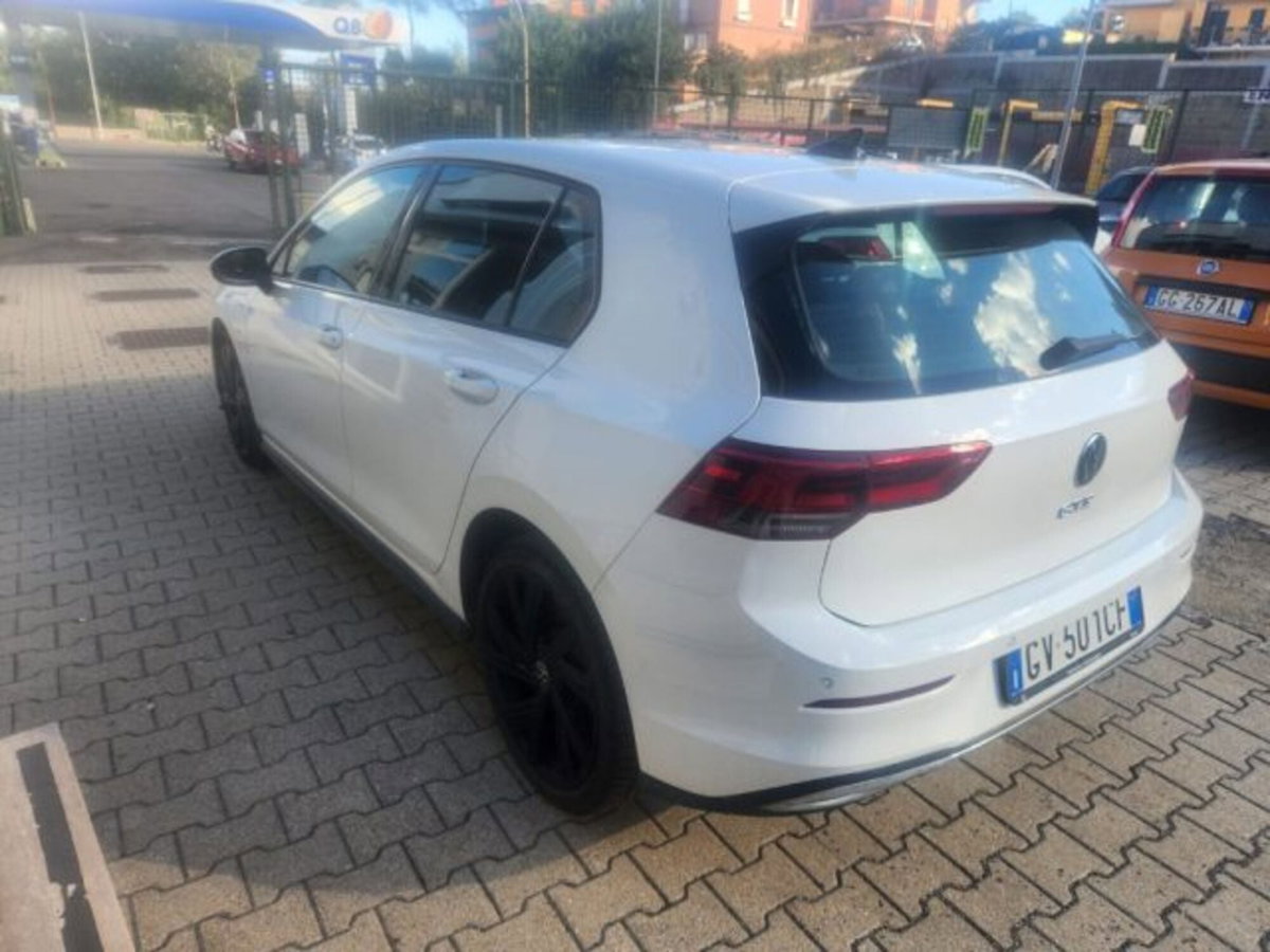 Volkswagen Golf 1.4 GTE DSG Plug-In Hybrid (9)