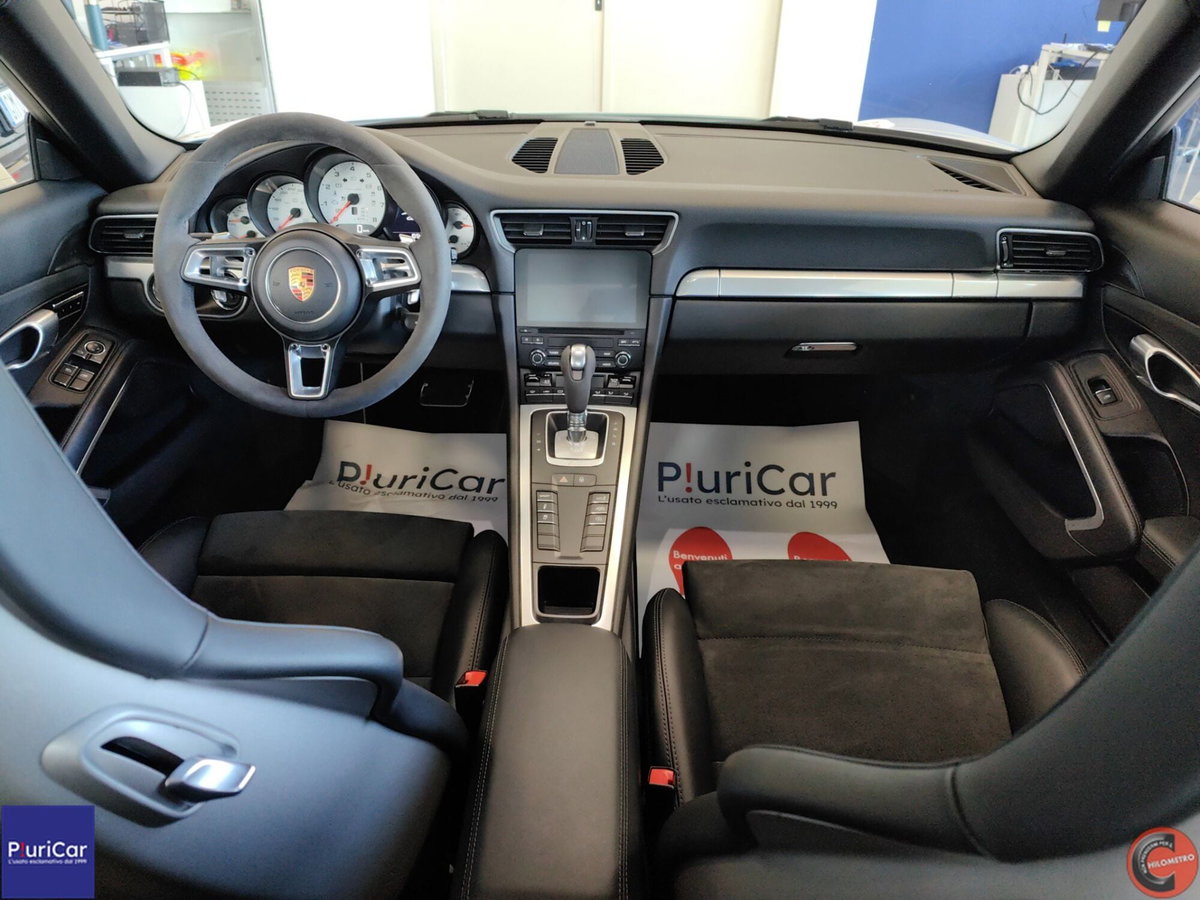 Porsche 911 Coupé 3.0 Carrera S (3)