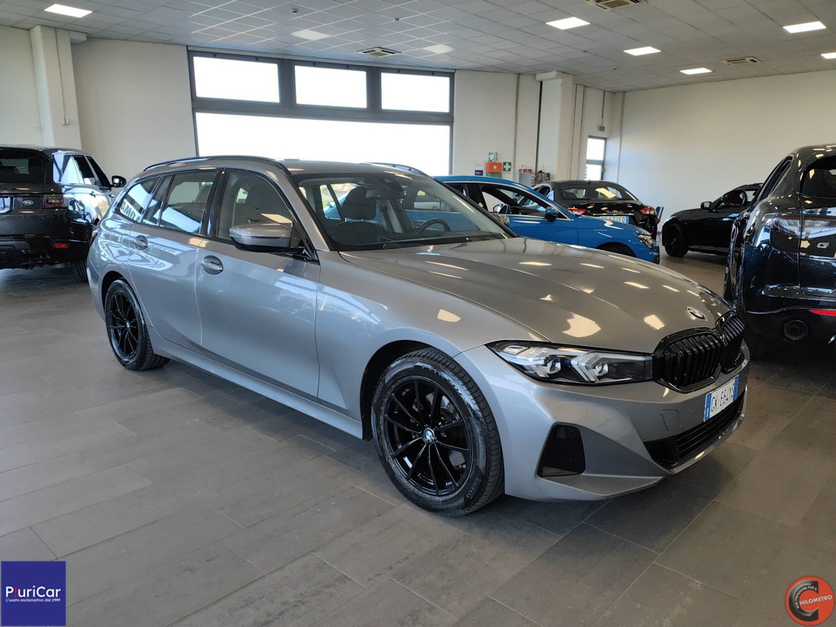 BMW Serie 3 Touring 320d  mhev 48V xdrive MSport Pro auto (2)