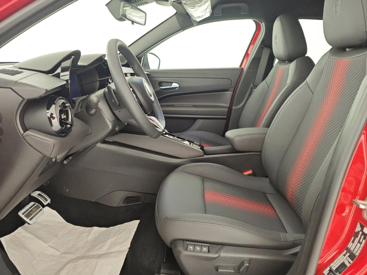 Alfa Romeo Junior elettrica Speciale 156cv (11)