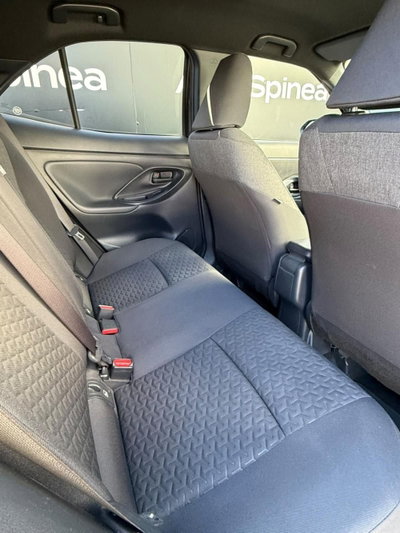 Toyota Yaris Cross 1.5h GR Sport Black Sky fwd 116cv e-cvt (15)