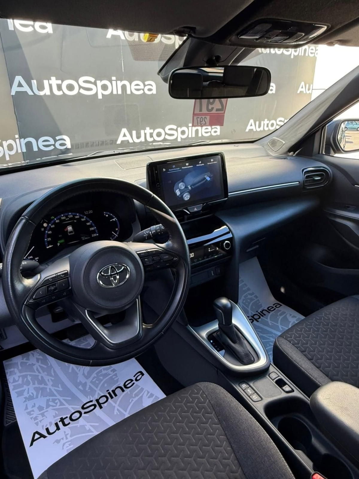 Toyota Yaris Cross 1.5h GR Sport Black Sky fwd 116cv e-cvt (6)