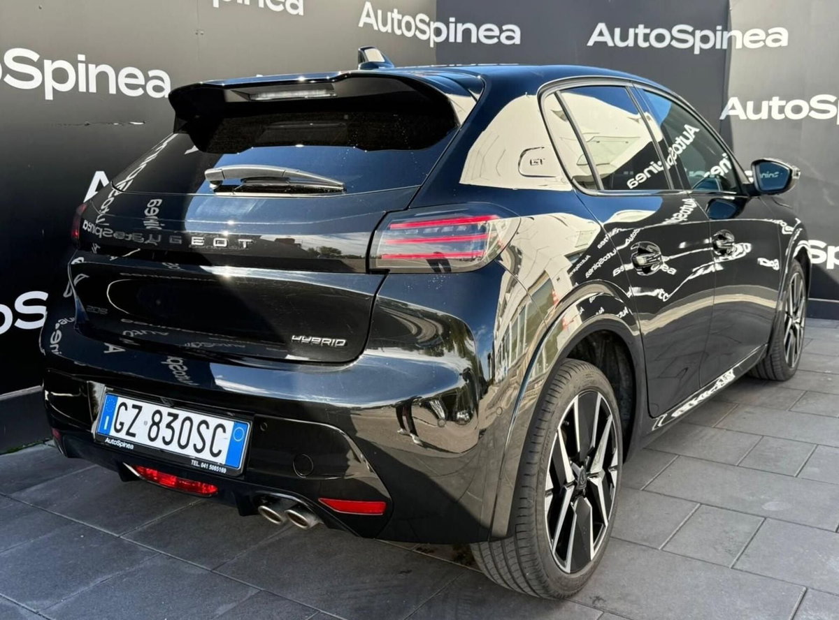 Peugeot 208 motore elettrico 136 CV 5 porte GT (3)