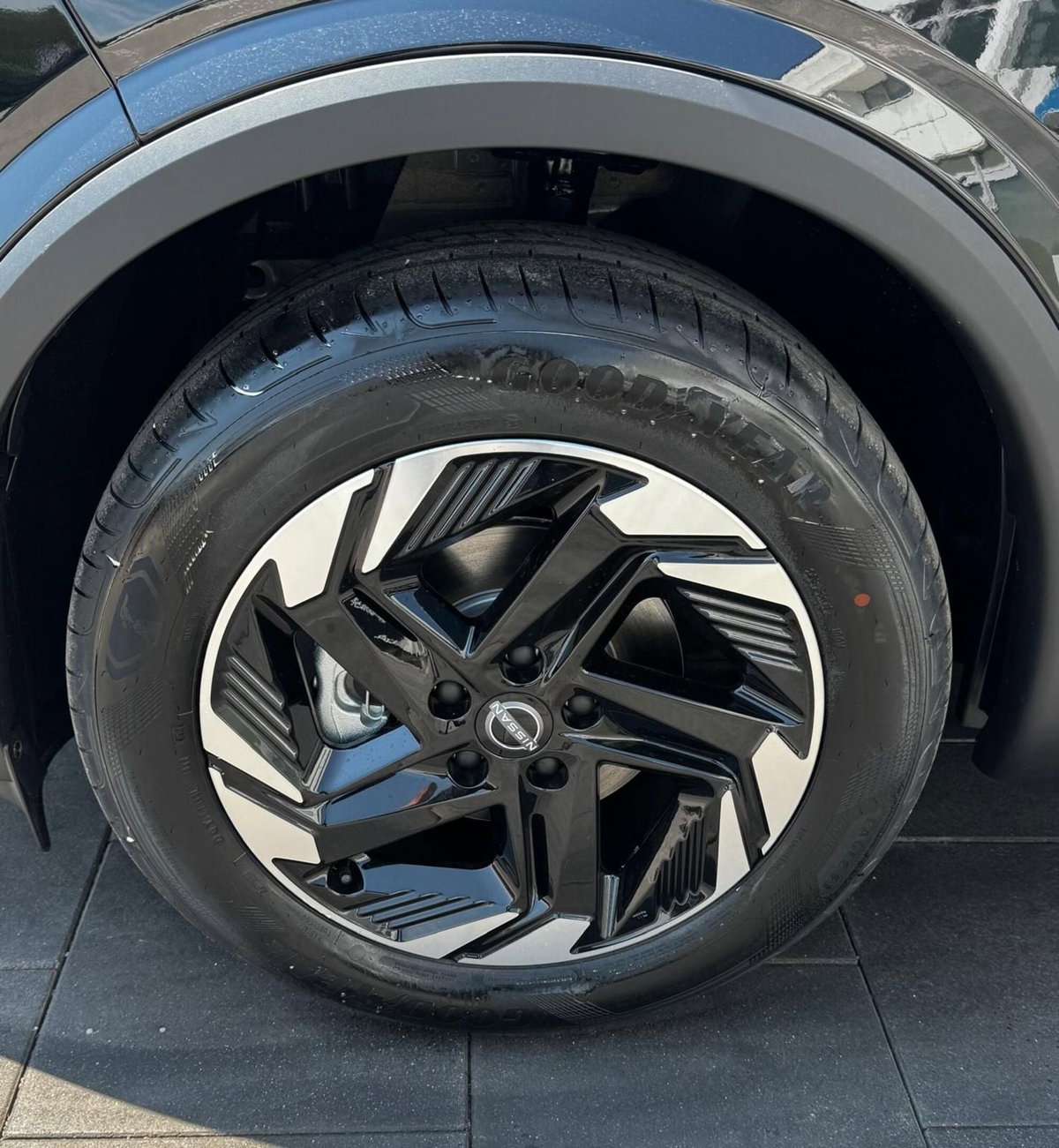Nissan Qashqai 1.3 mhev N-Connecta 2wd 158cv xtronic (6)
