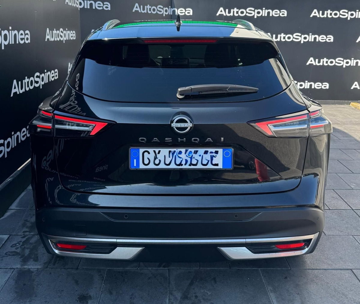 Nissan Qashqai 1.3 mhev N-Connecta 2wd 140cv (5)