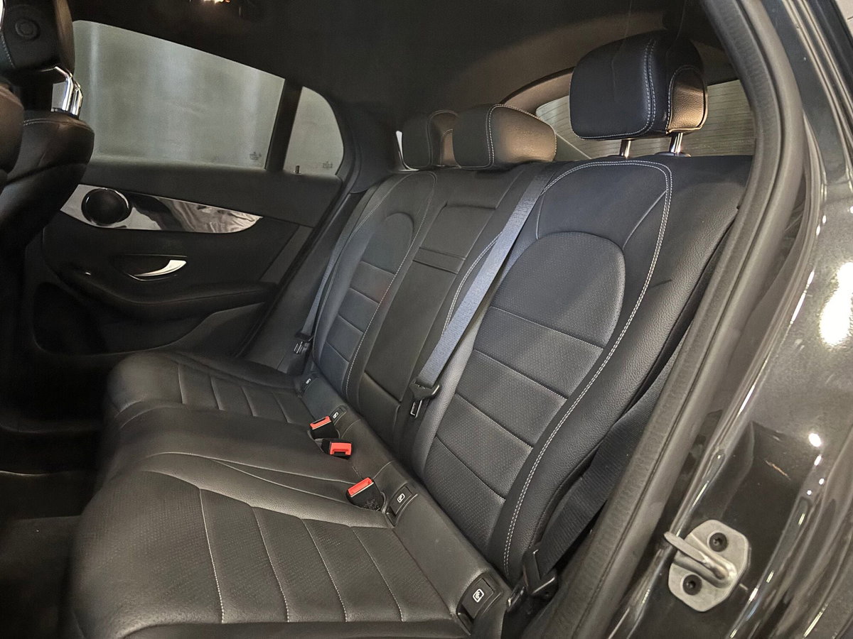 Mercedes-Benz GLC Coupé 220 d 4Matic Coupé Sport (9)