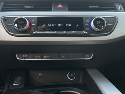 Audi A4 Avant 2.0 TDI ultra 163CV Business (13)