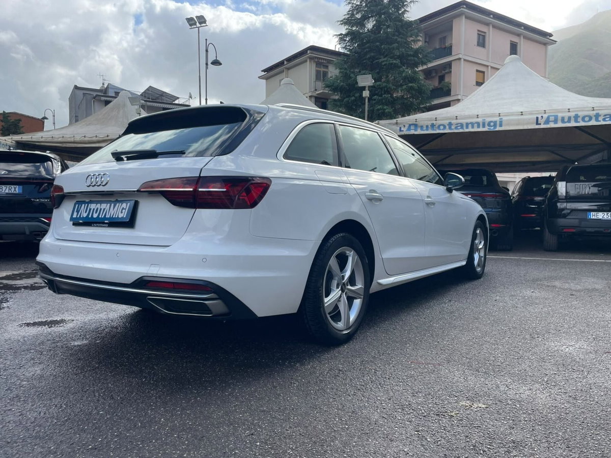 Audi A4 Avant 2.0 TDI ultra 163CV Business (3)