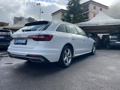 Audi A4 Avant 2.0 TDI ultra 163CV Business (3)