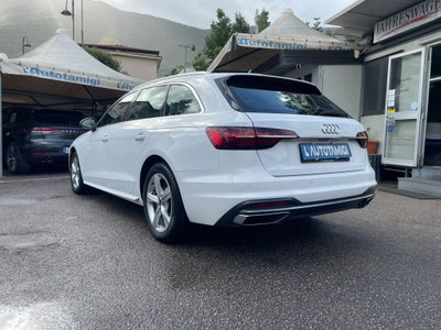 Audi A4 Avant 2.0 TDI ultra 163CV Business (4)