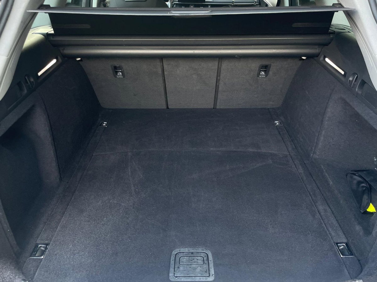 Audi A4 Avant 2.0 TDI ultra 163CV Business (5)