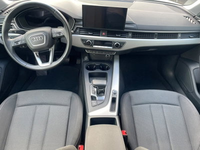 Audi A4 Avant 2.0 TDI ultra 163CV Business (8)