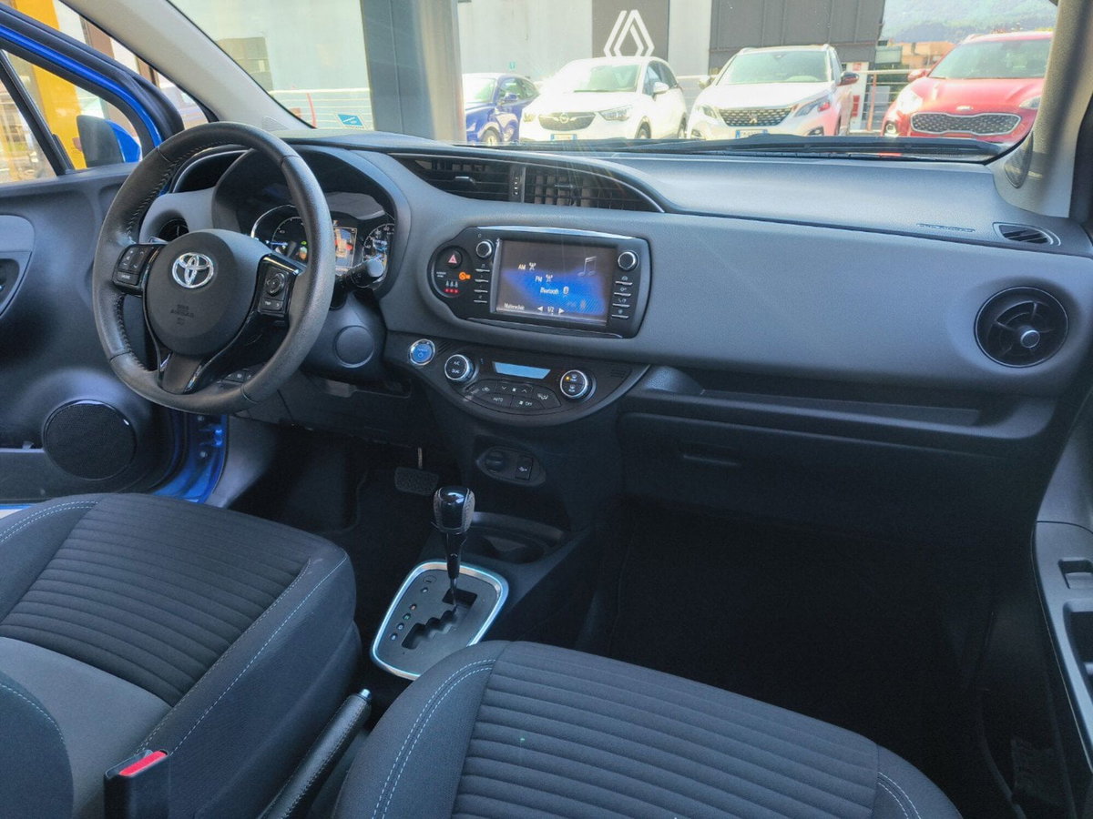 Toyota Yaris 1.5 Hybrid 5 porte Active (11)