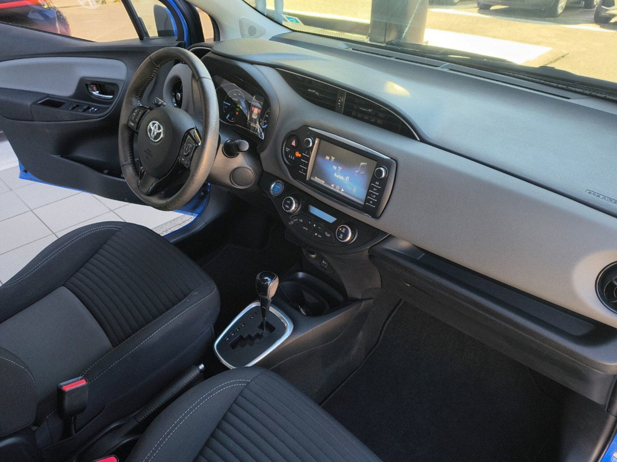 Toyota Yaris 1.5 Hybrid 5 porte Active (14)