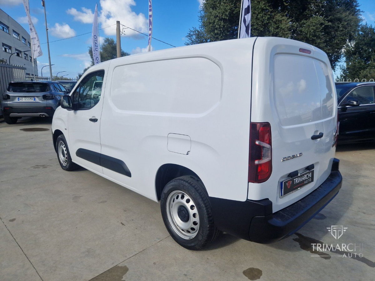 Fiat Doblò Furgone van d.cab XL 1.5 diesel 100cv (4)