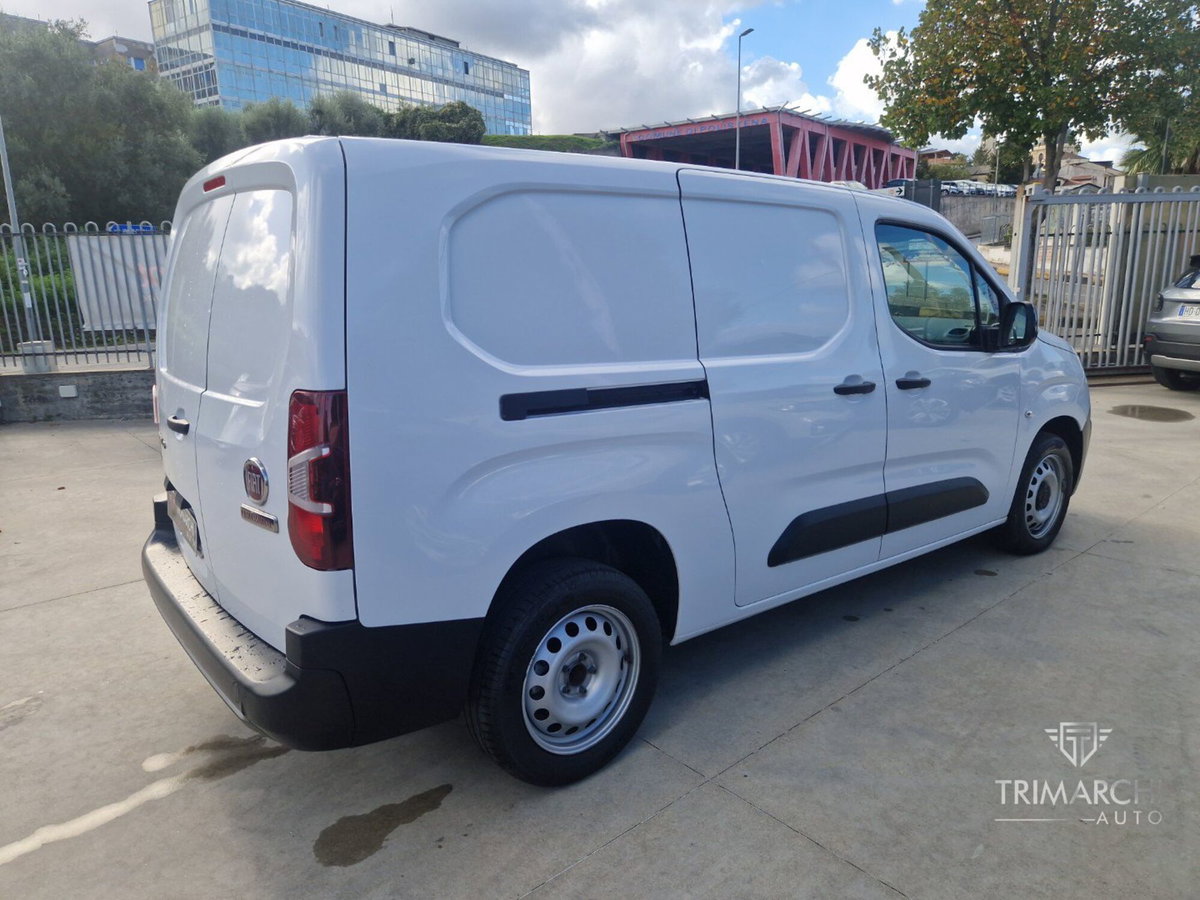 Fiat Doblò Furgone van d.cab XL 1.5 diesel 100cv (5)