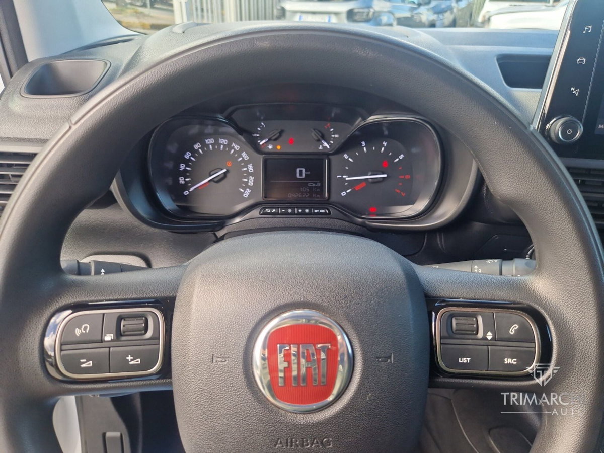 Fiat Doblò Furgone van d.cab XL 1.5 diesel 100cv (9)