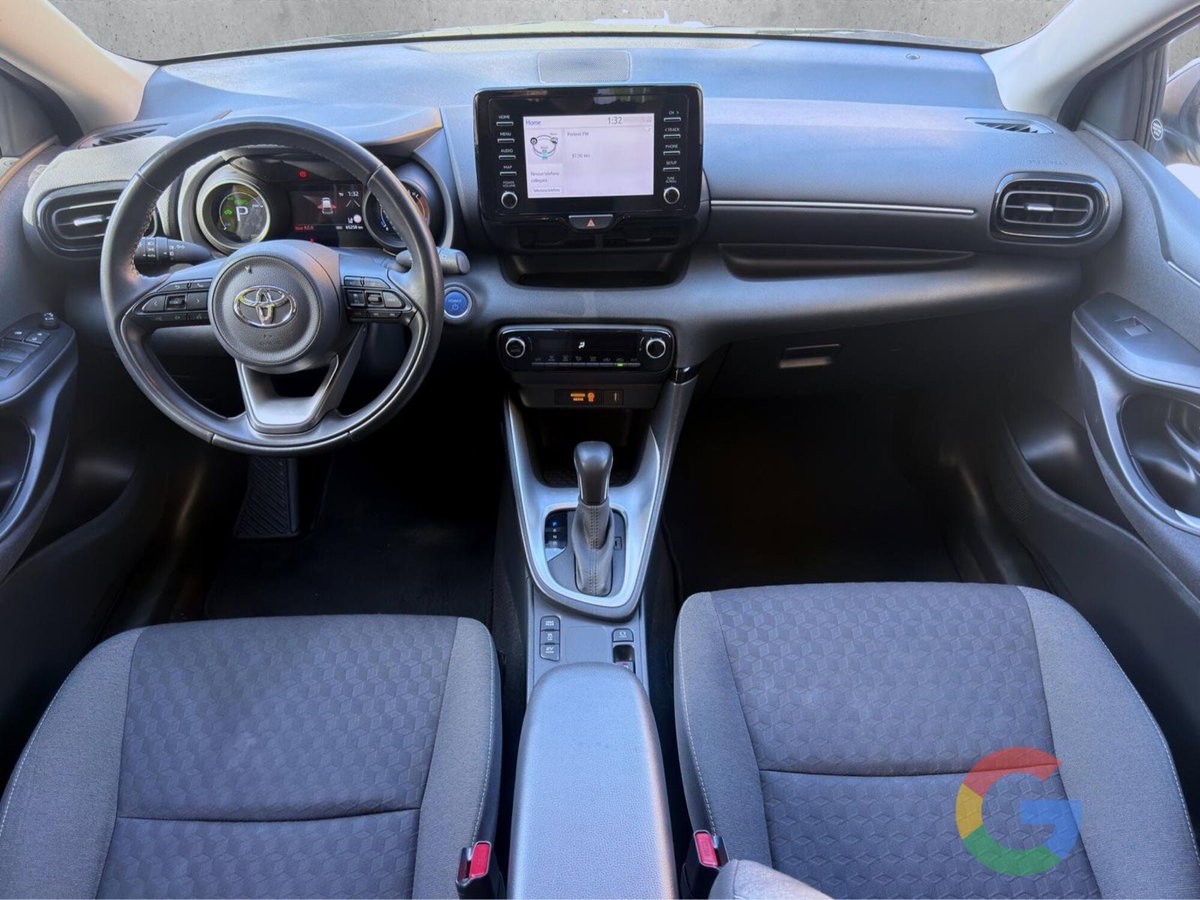 Toyota Yaris 1.5 Hybrid 5 porte Trend (10)