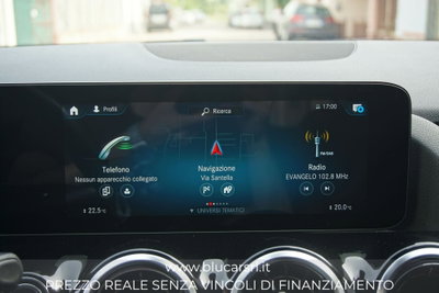 Mercedes-Benz GLA SUV 200 d Automatic Premium (10)