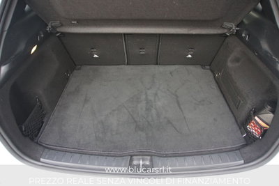 Mercedes-Benz GLA SUV 200 d Automatic Premium (15)