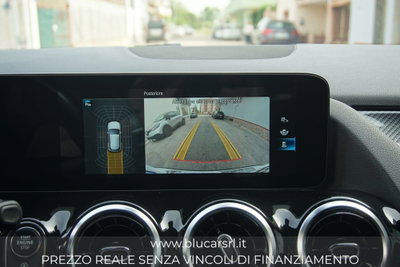 Mercedes-Benz GLA SUV 200 d Automatic Premium (9)
