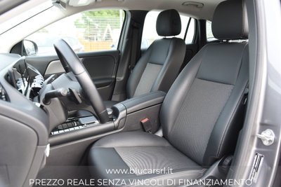 Mercedes-Benz GLA SUV 200 d Business Extra auto (6)