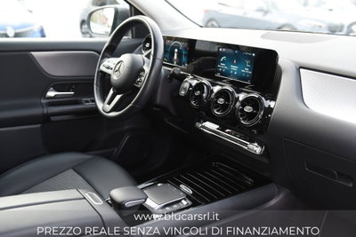 Mercedes-Benz GLA SUV 200 d Business Extra auto (9)