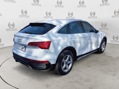 Audi Q5 35 TDI S tronic Business Advanced (11)