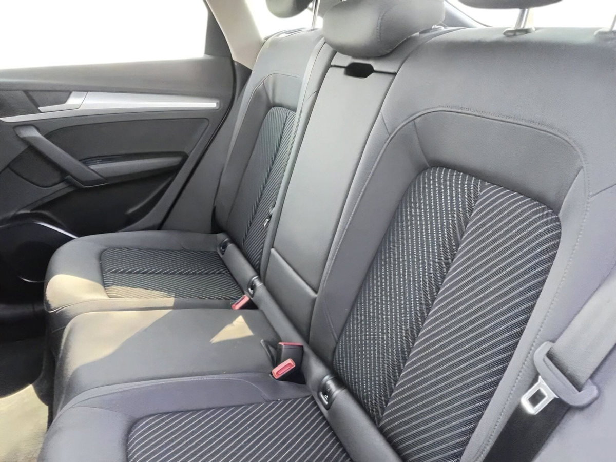 Audi Q5 35 TDI S tronic Business Advanced (8)