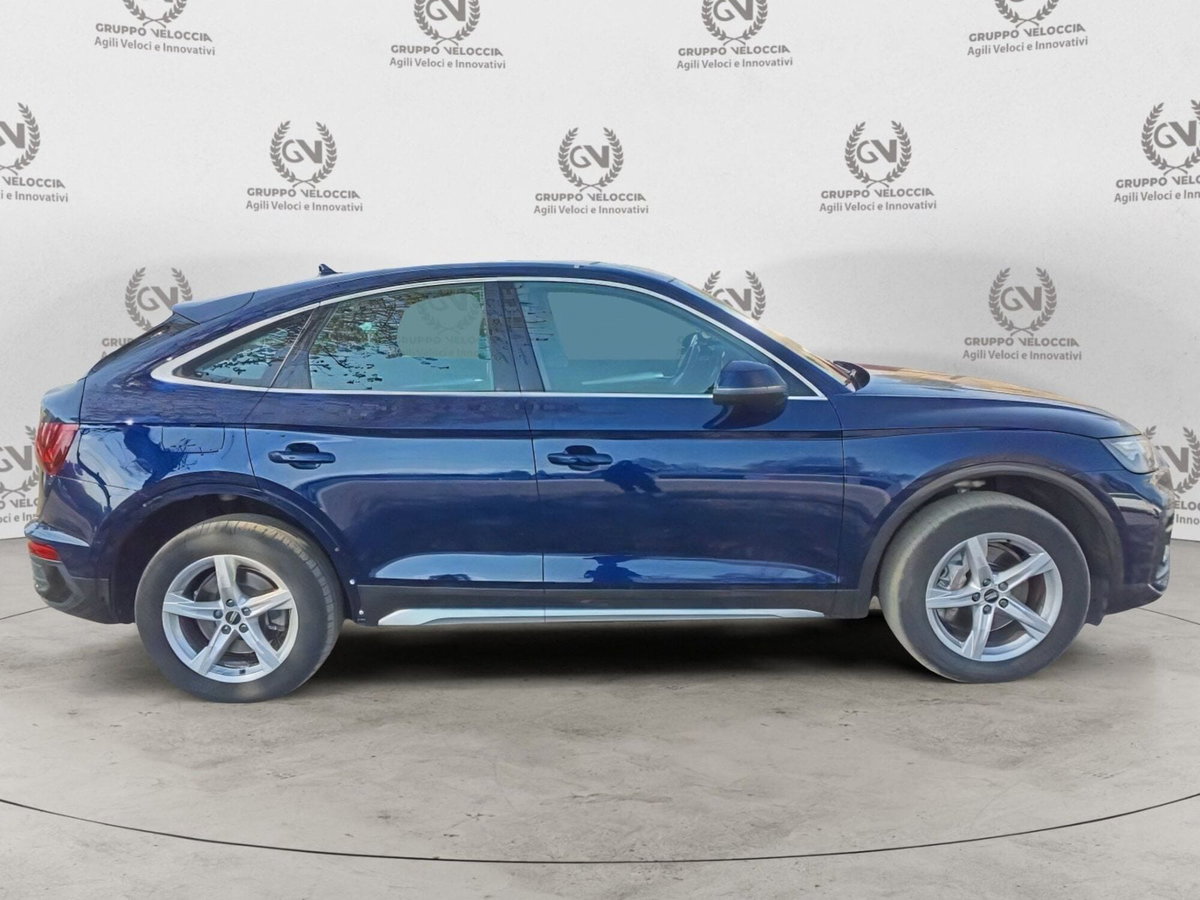 Audi Q5 Sportback Sportback 40 2.0 tdi mhev 12V quattro s-tronic (9)