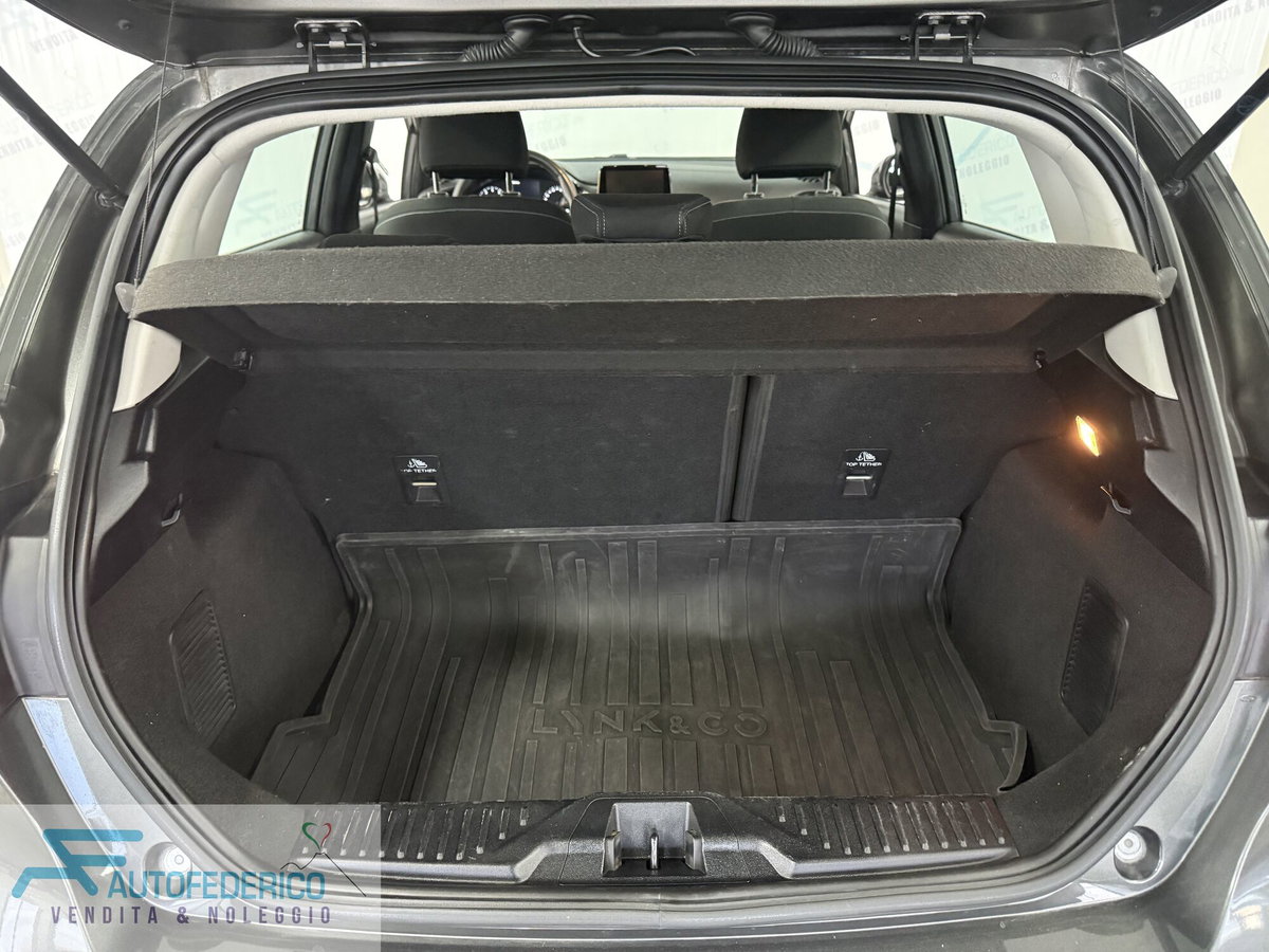 Ford Fiesta 1.1 75 CV 5 porte Titanium (16)