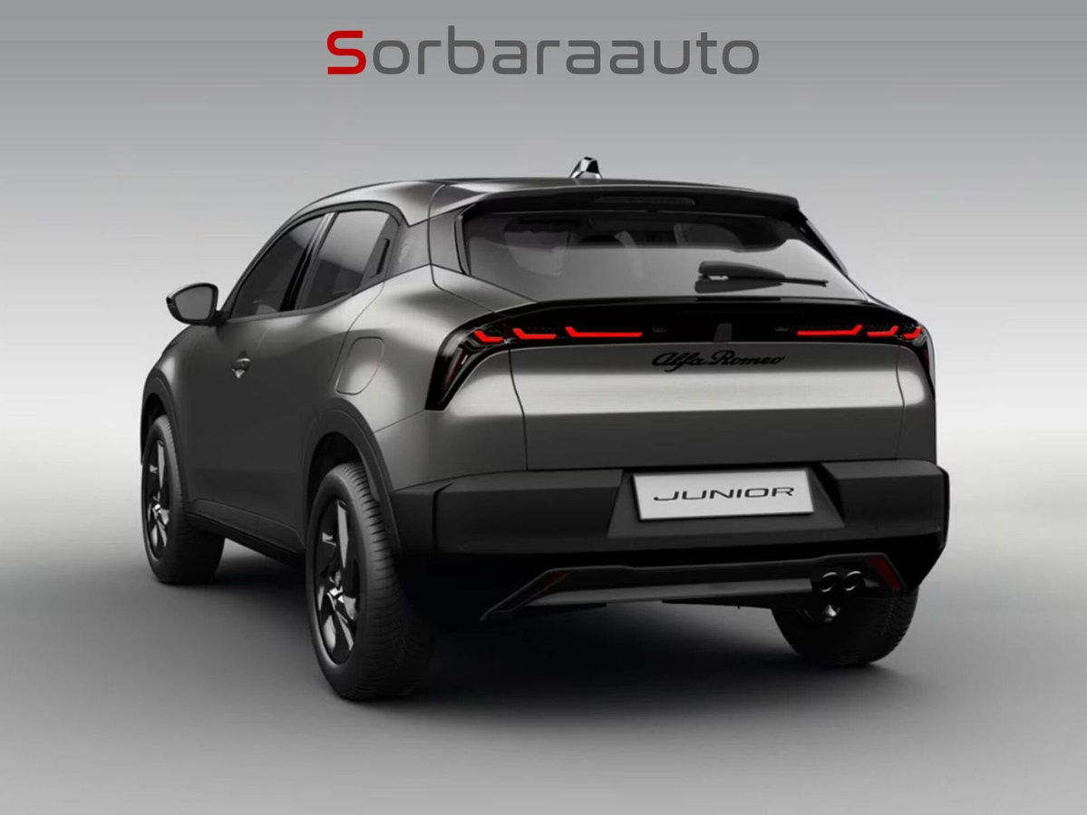 Alfa Romeo Junior 1.2 ibrida 145cv edct6 (2)
