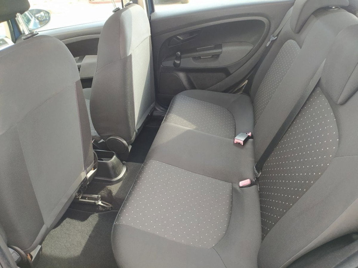 Fiat Grande Punto 1.2 5 porte Dynamic (16)