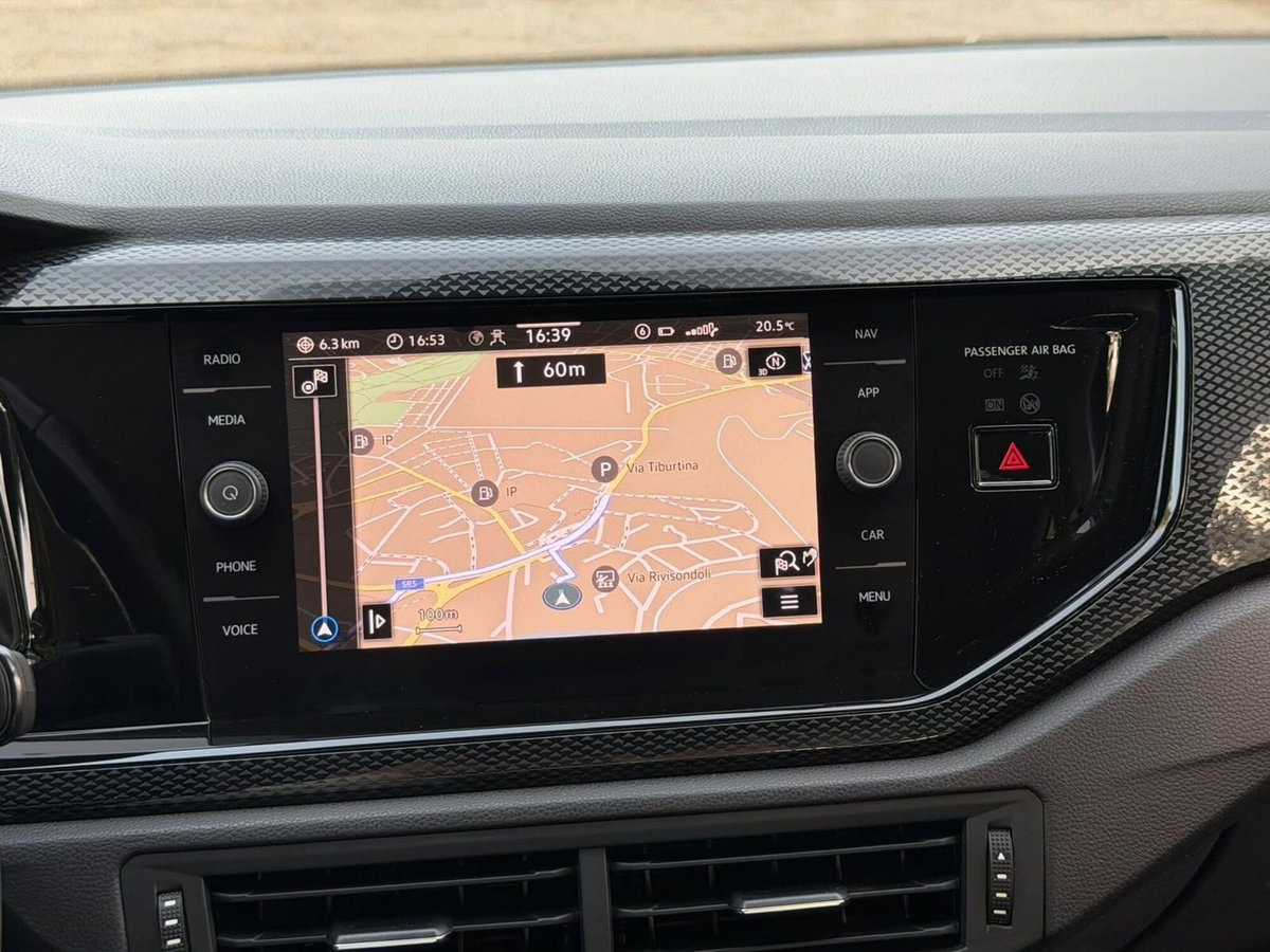 Volkswagen Taigo 1.0 tsi Edition 110cv (16)