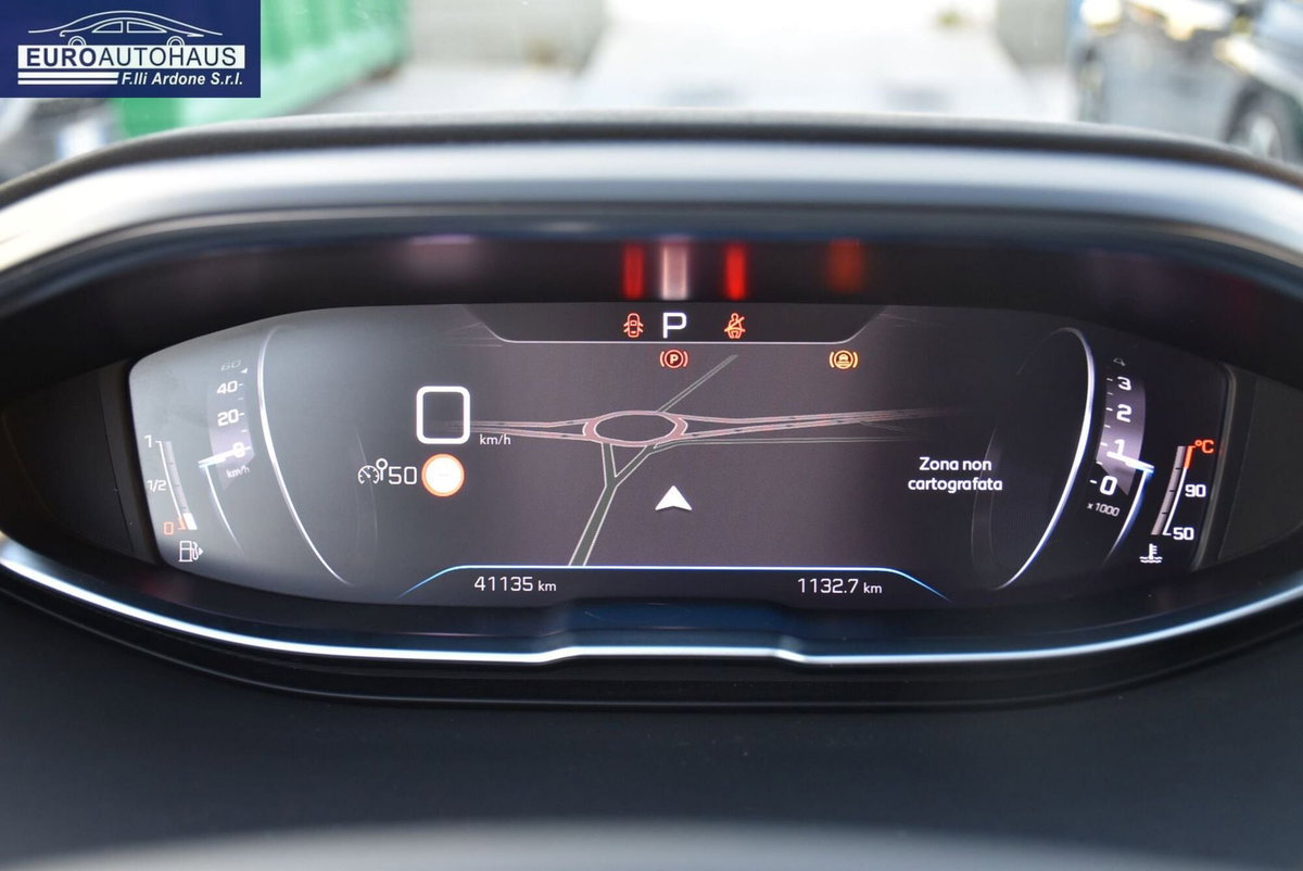 Peugeot 5008 1.5 bluehdi Allure Pack s&s 130cv eat8 (9)