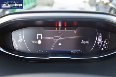 Peugeot 5008 1.5 bluehdi Allure Pack s&s 130cv eat8 (9)
