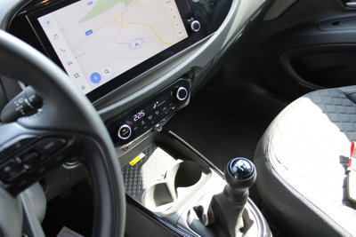 Toyota Aygo X 1.0 Lounge Air 72cv s-cvt (14)