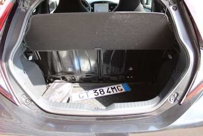 Toyota Aygo X 1.0 Lounge Air 72cv s-cvt (16)