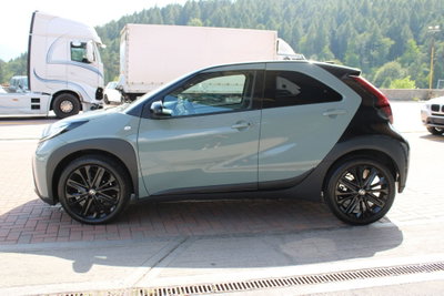 Toyota Aygo X 1.0 Lounge Air 72cv s-cvt (7)
