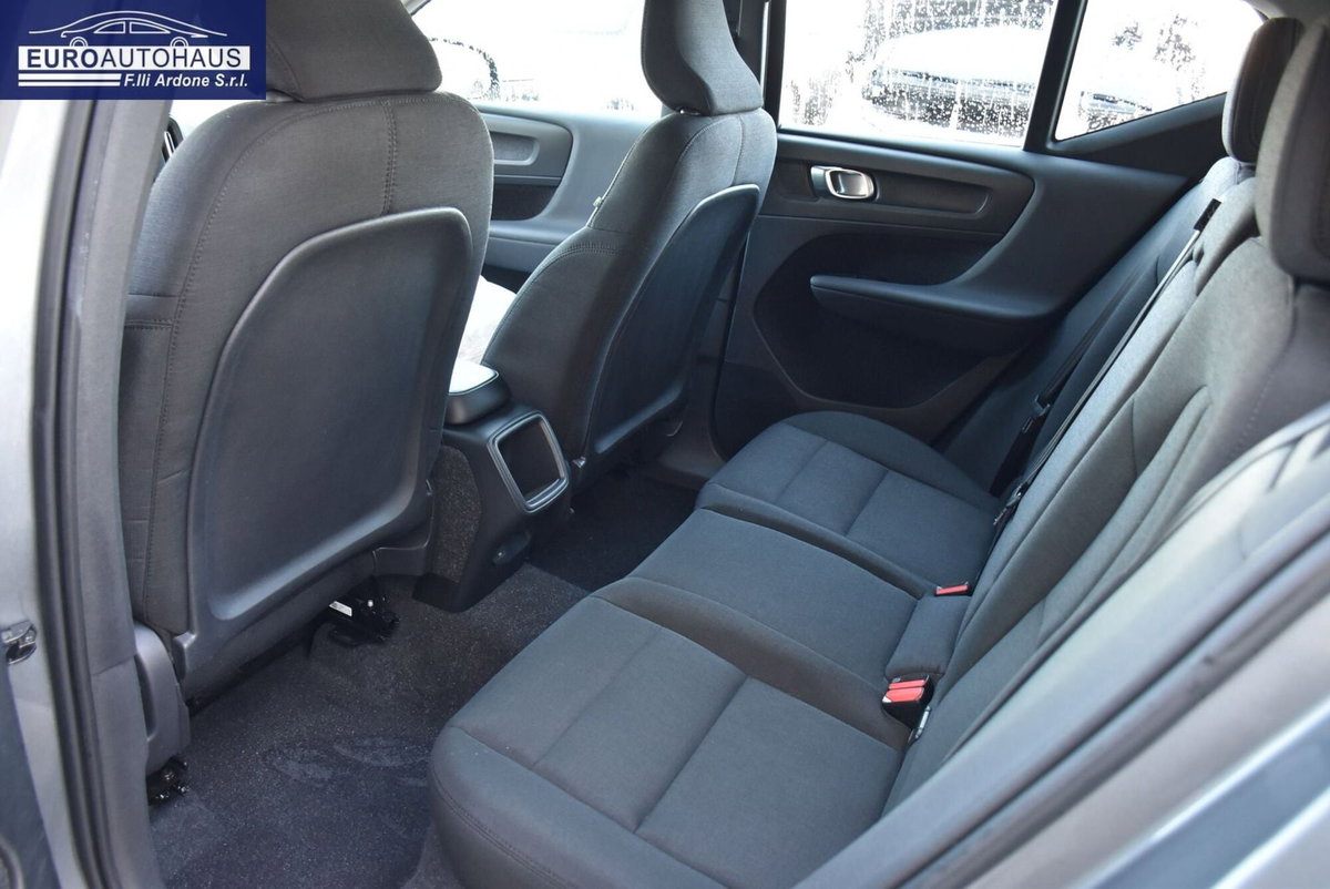 Volvo XC40 D3 Business Plus (14)