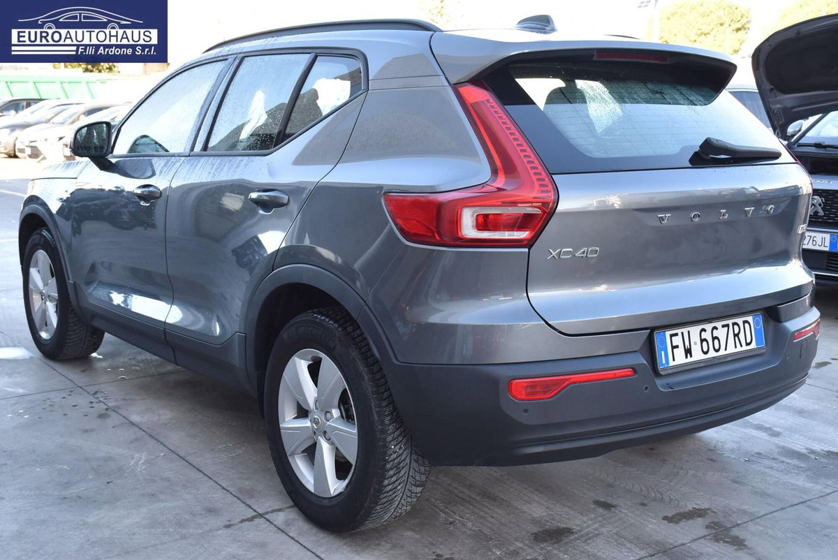 Volvo XC40 D3 Business Plus (6)