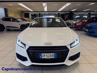 Audi TT Cabrio 1.8 TFSI (2)