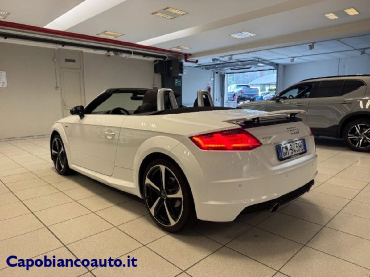 Audi TT Cabrio 1.8 TFSI (4)